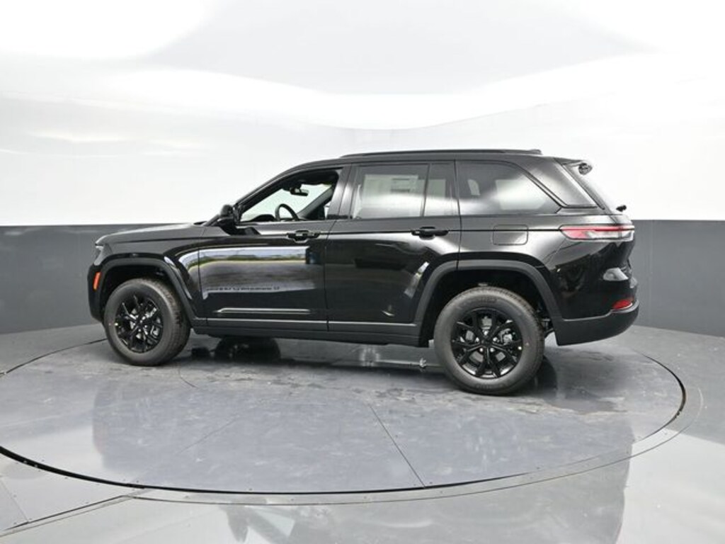 New 2025 Jeep Grand Cherokee Altitude X Sport Utility