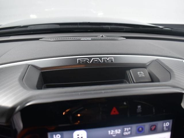 2025 RAM 2500 Big Horn - Photo 23