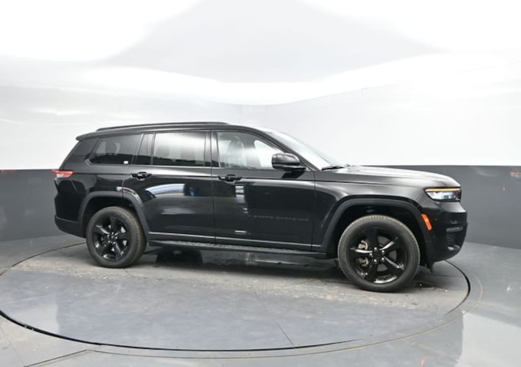 Used 2024 Jeep Grand Cherokee L Limited SUV