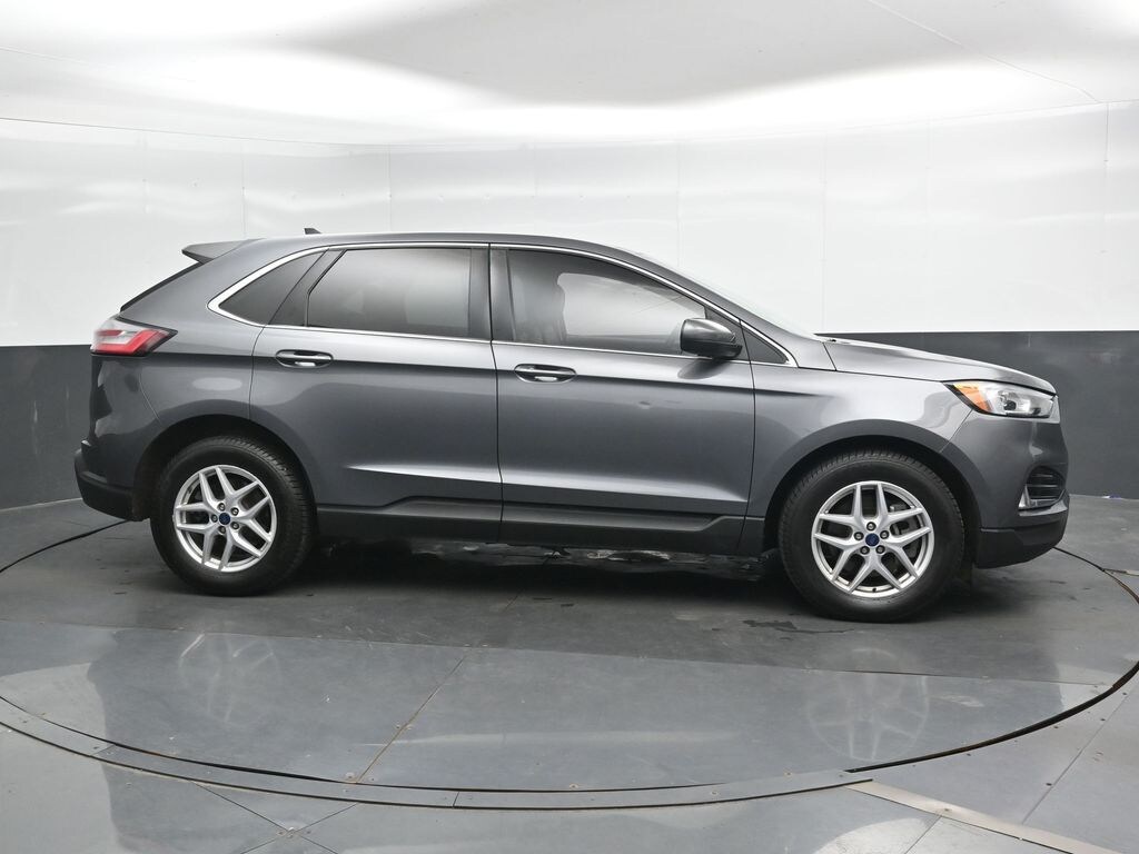 Used 2021 Ford Edge SEL SUV