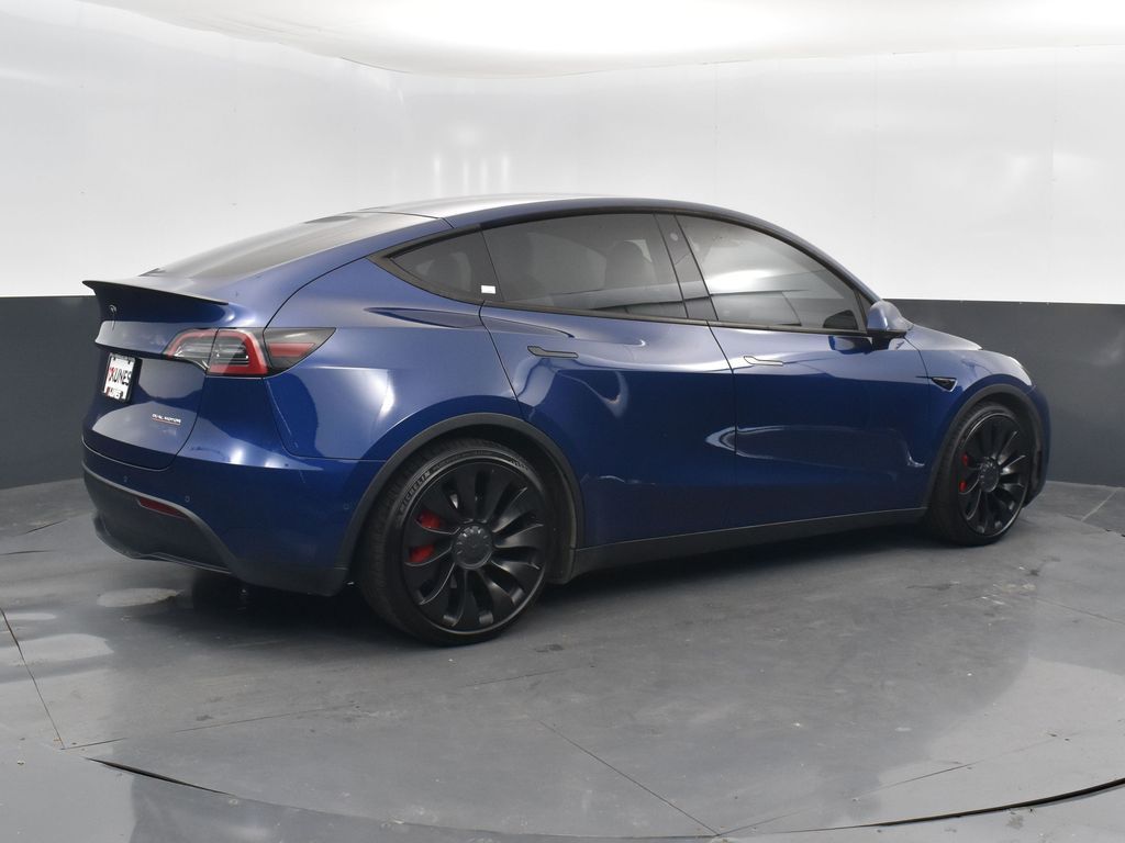 Used 2022 Tesla Model Y Performance with VIN 7SAYGDEF8NF380803 for sale in Sycamore, IL