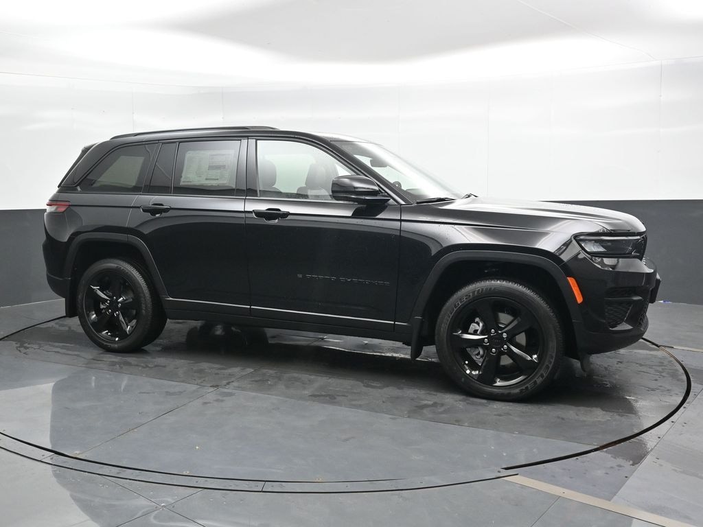 New 2025 Jeep Grand Cherokee Altitude X Sport Utility