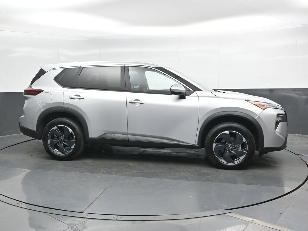 Used 2025 Nissan Rogue SV SUV