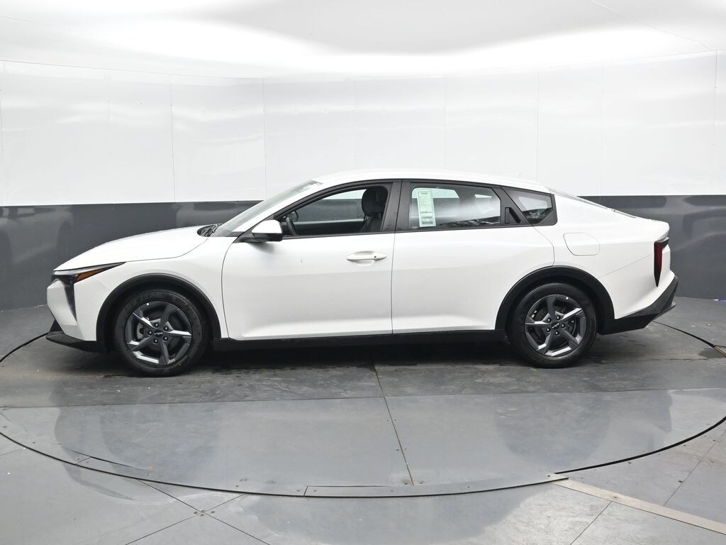 Used 2025 Kia K4 LXS Sedan