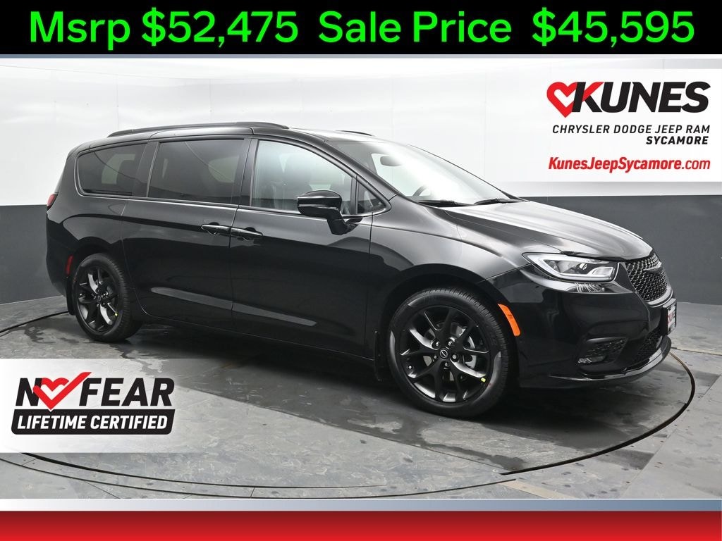 New 2026 Chrysler Pacifica Select Passenger Van