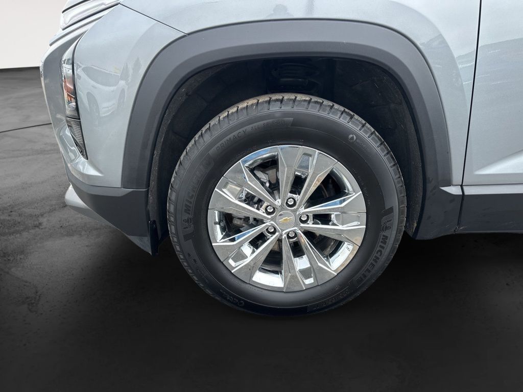 2025 Chevrolet Equinox LT - Photo 20