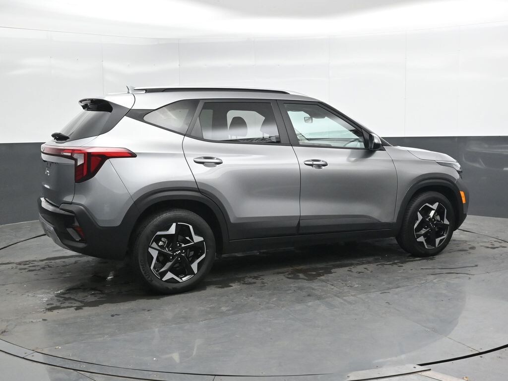 Used 2025 Kia Seltos S SUV