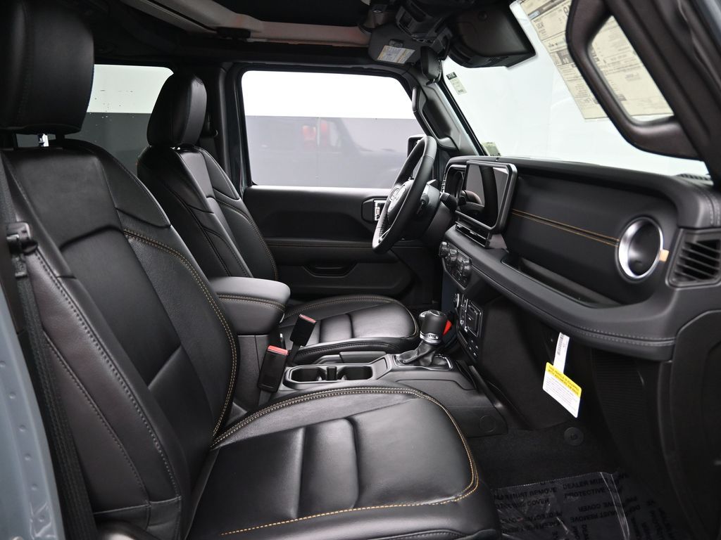2025 Jeep Gladiator High Tide - Photo 28