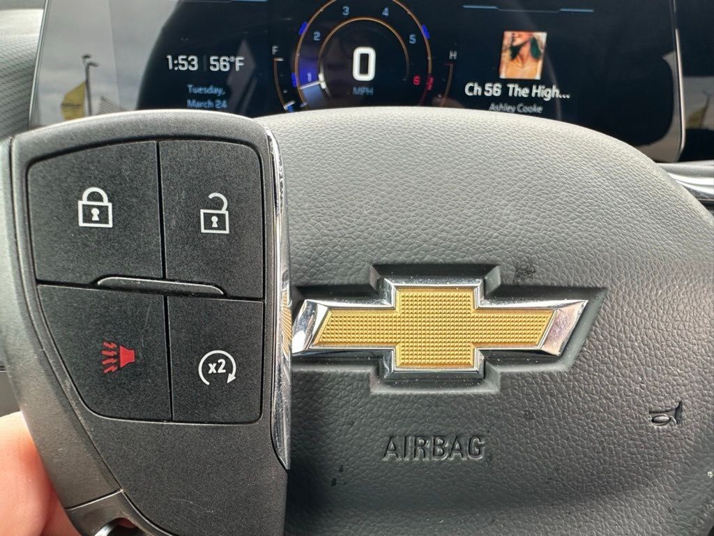2025 Chevrolet Equinox LT - Photo 52