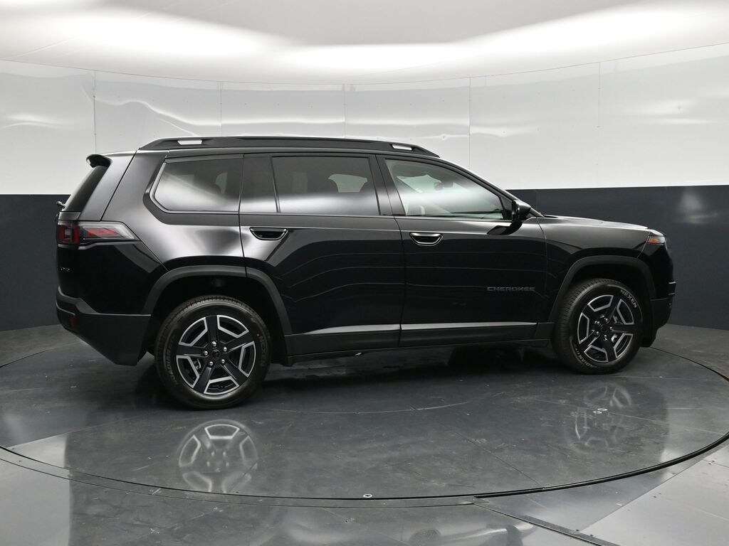 New 2026 Jeep Cherokee Limited Sport Utility