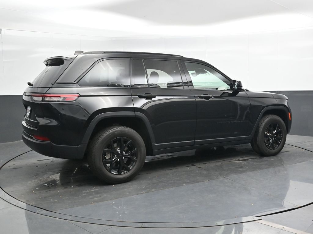 Used 2024 Jeep Grand Cherokee Altitude X SUV