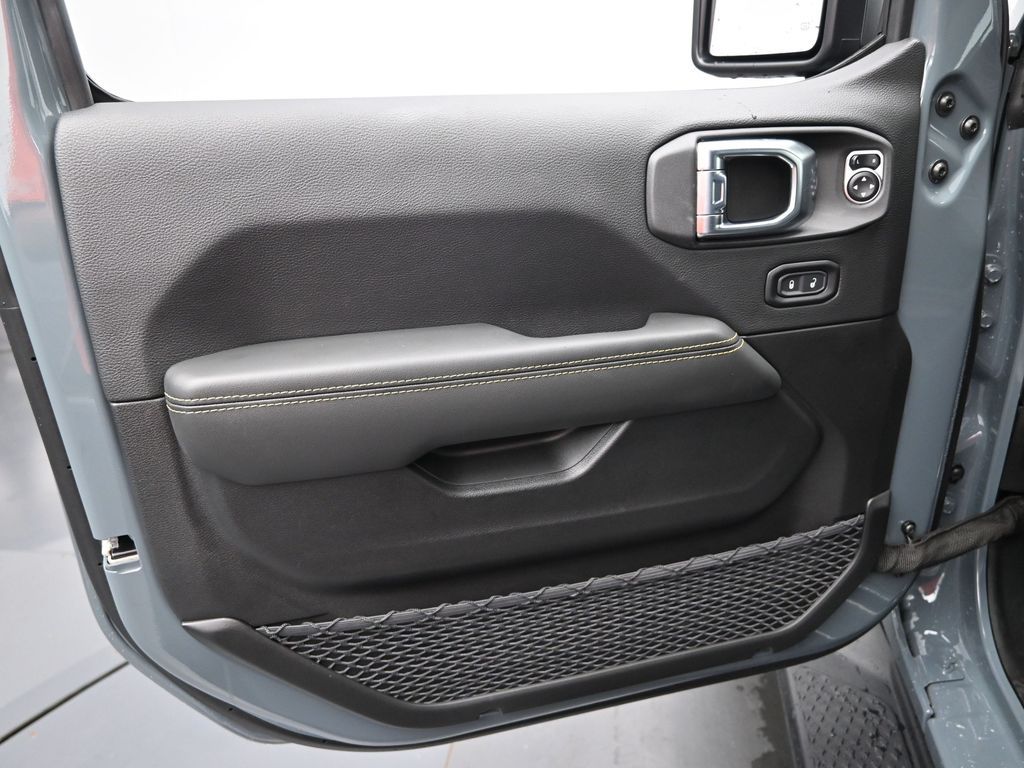 2025 Jeep Gladiator High Tide - Photo 23