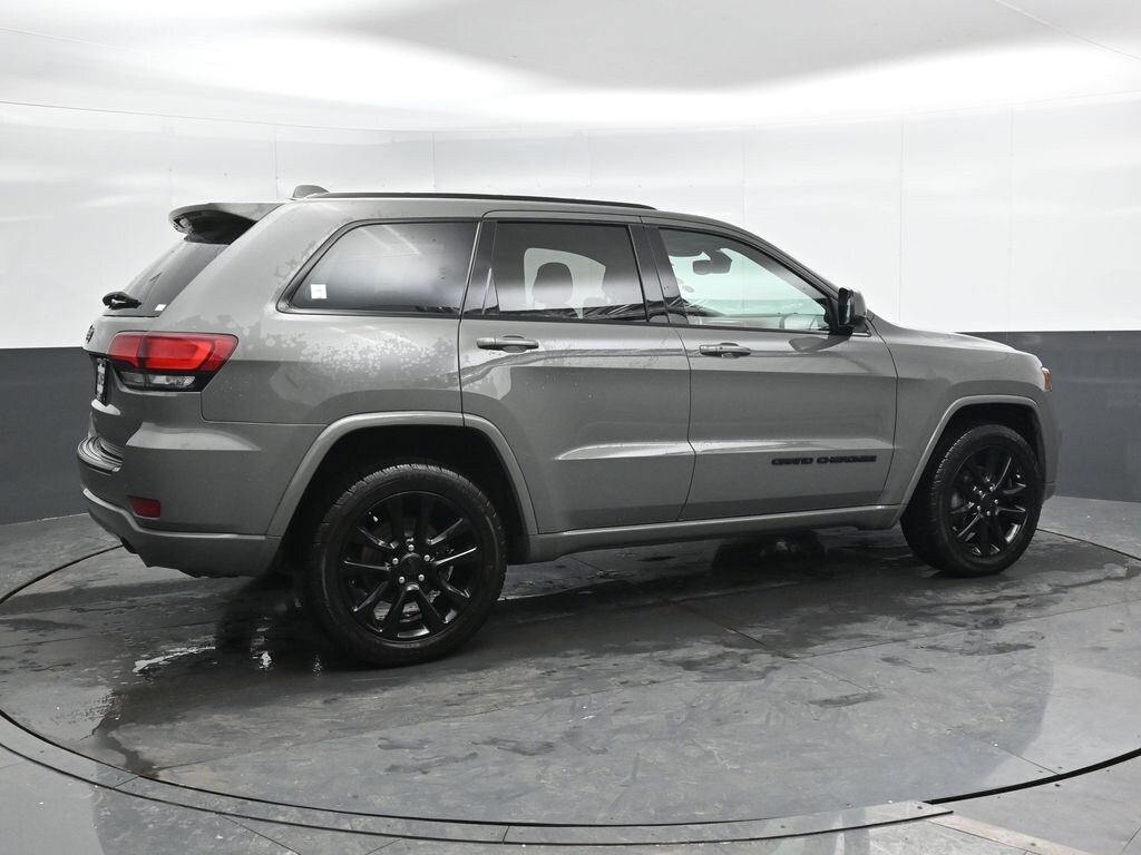Used 2020 Jeep Grand Cherokee Altitude SUV