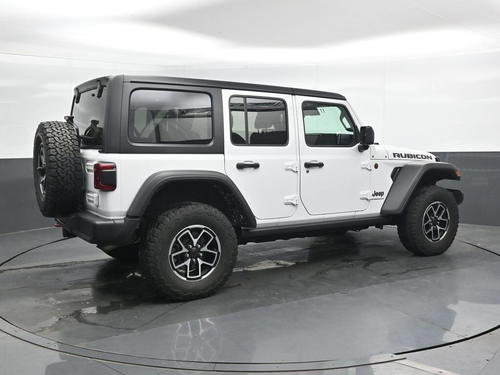 Used 2025 Jeep Wrangler Rubicon SUV