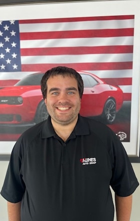 Staff member Steele Dehmlow from 5a9ea3ad4bf0