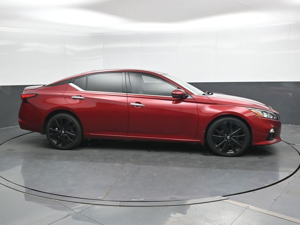 Used 2019 Nissan Altima 2.5 Platinum Sedan