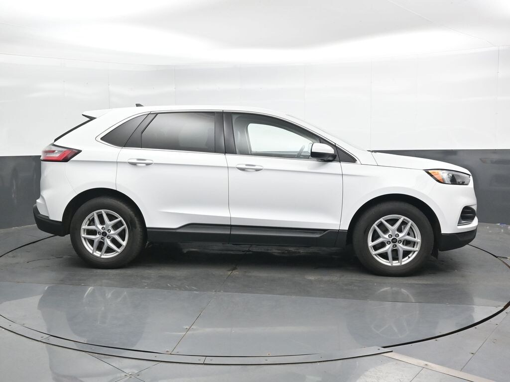 Used 2024 Ford Edge SEL SUV