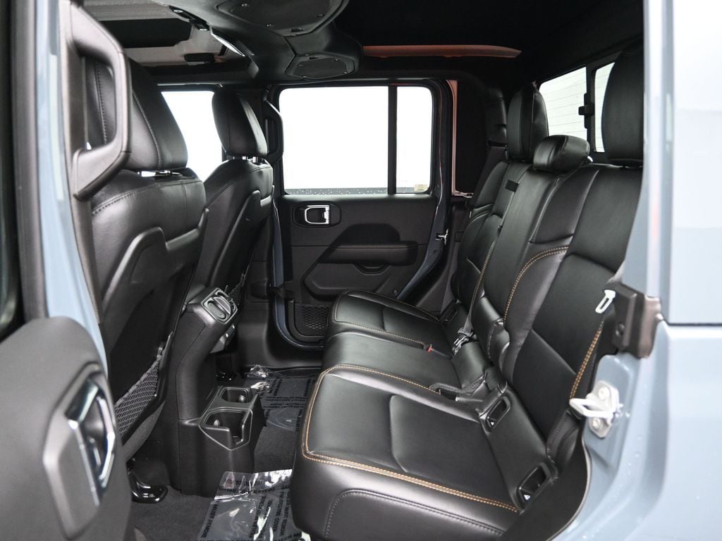 2025 Jeep Gladiator High Tide - Photo 25
