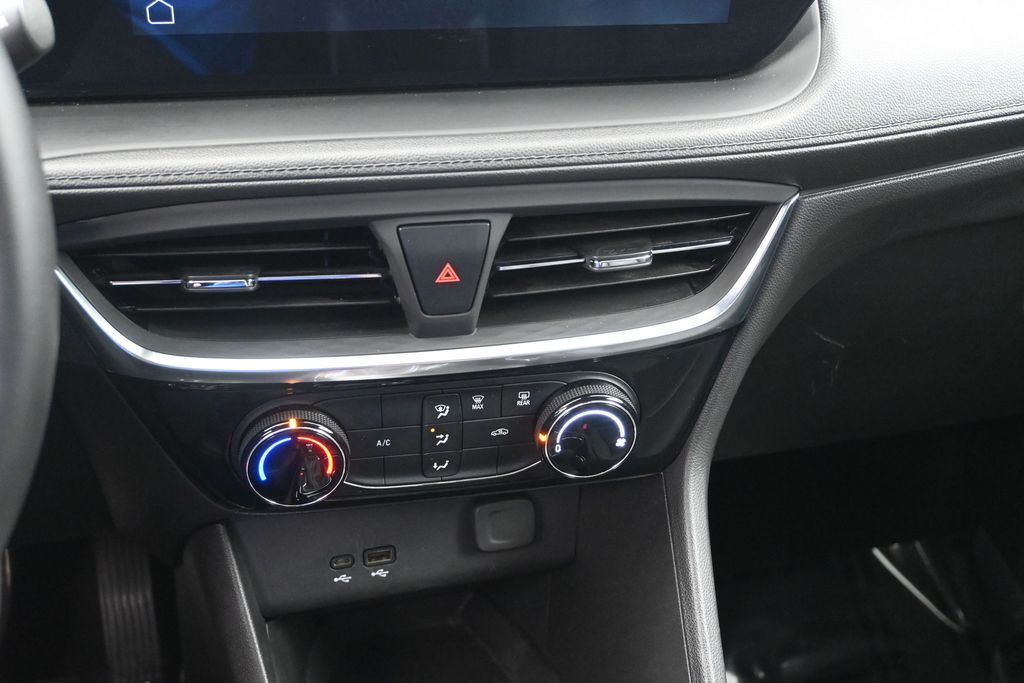 2024 Buick Encore GX Sport Touring - Photo 19