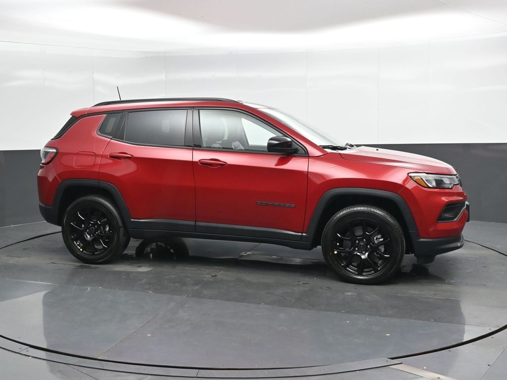 New 2026 Jeep Compass Latitude Sport Utility