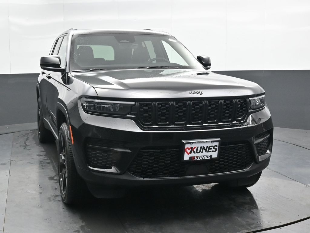 New 2025 Jeep Grand Cherokee Altitude X Sport Utility