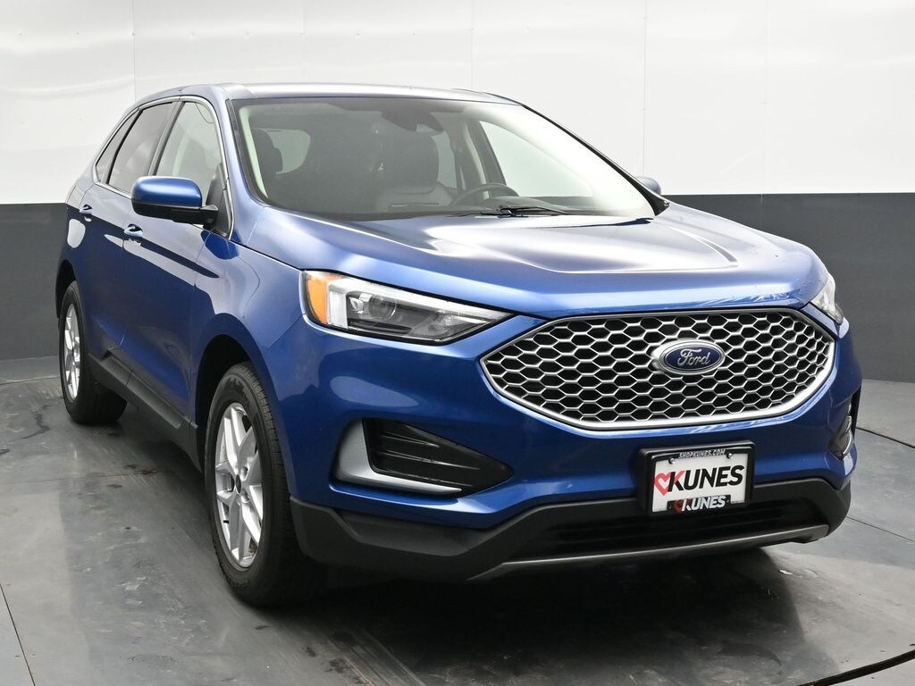 Used 2023 Ford Edge SEL SUV