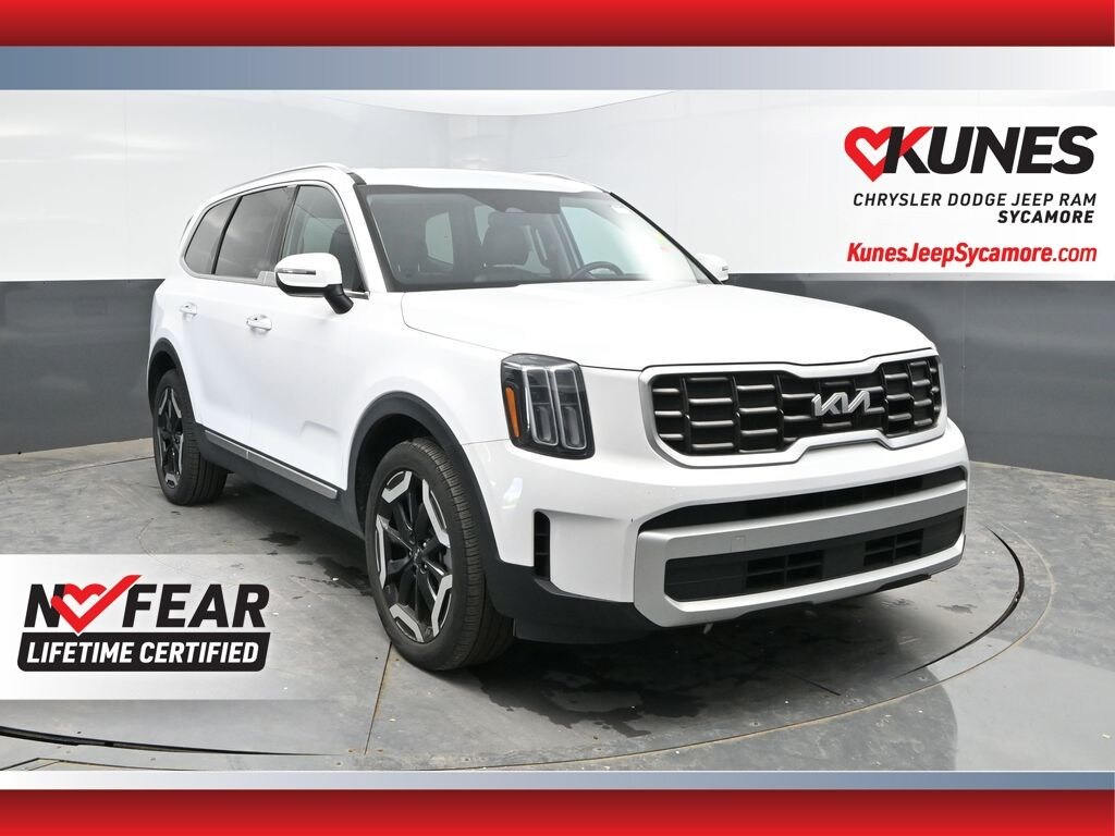 Used 2025 Kia Telluride S SUV