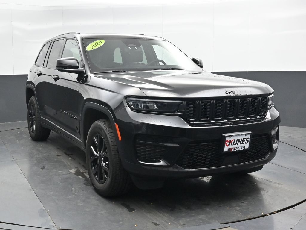 Used 2024 Jeep Grand Cherokee Altitude X SUV