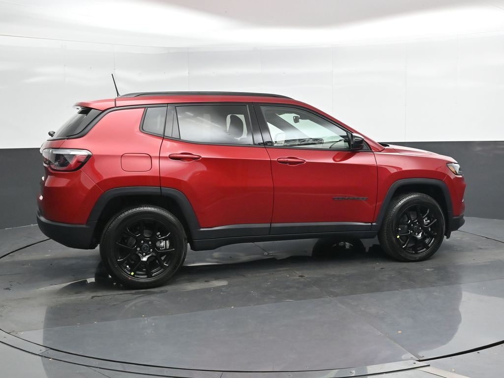 New 2026 Jeep Compass Latitude Sport Utility