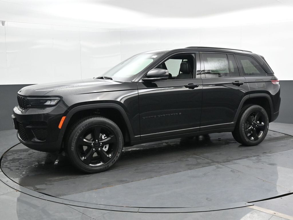 New 2025 Jeep Grand Cherokee Altitude X Sport Utility