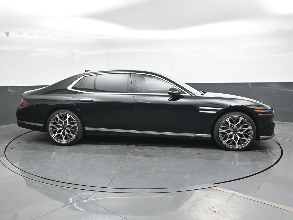 Used 2023 Genesis G90 3.5T e-SC Sedan
