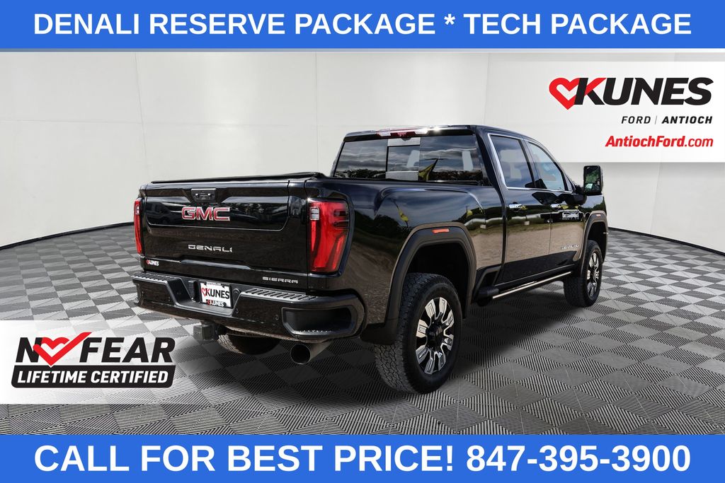 2024 Gmc Sierra 2500 HD Denali photo 3