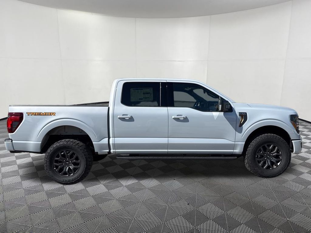 2025 Ford F-150 Tremor photo 2