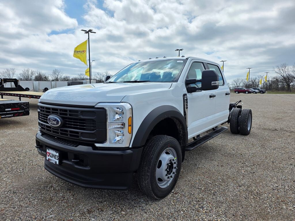 New 2026 Ford F-450 Chassis XL DRW Truck Crew Cab