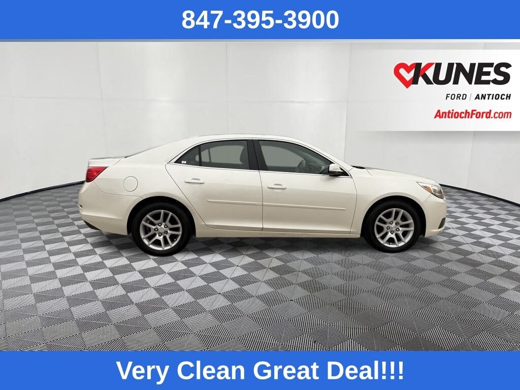 Used 2014 Chevrolet Malibu LT w/1LT Sedan