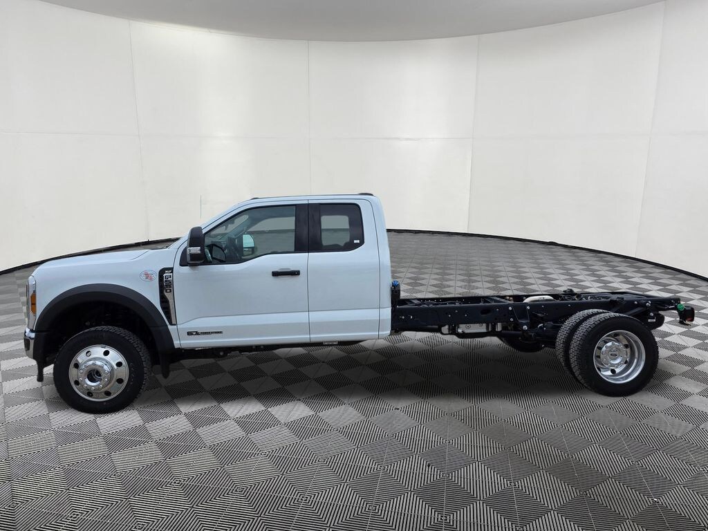 New 2026 Ford F-550 Chassis XLT DRW Truck Super Cab