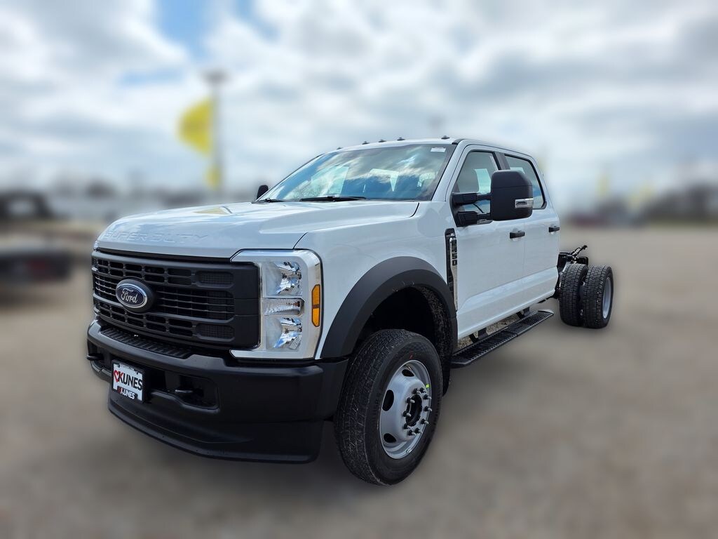 New 2026 Ford Chassis Cab XL DRW CAB Chassis TRUCK