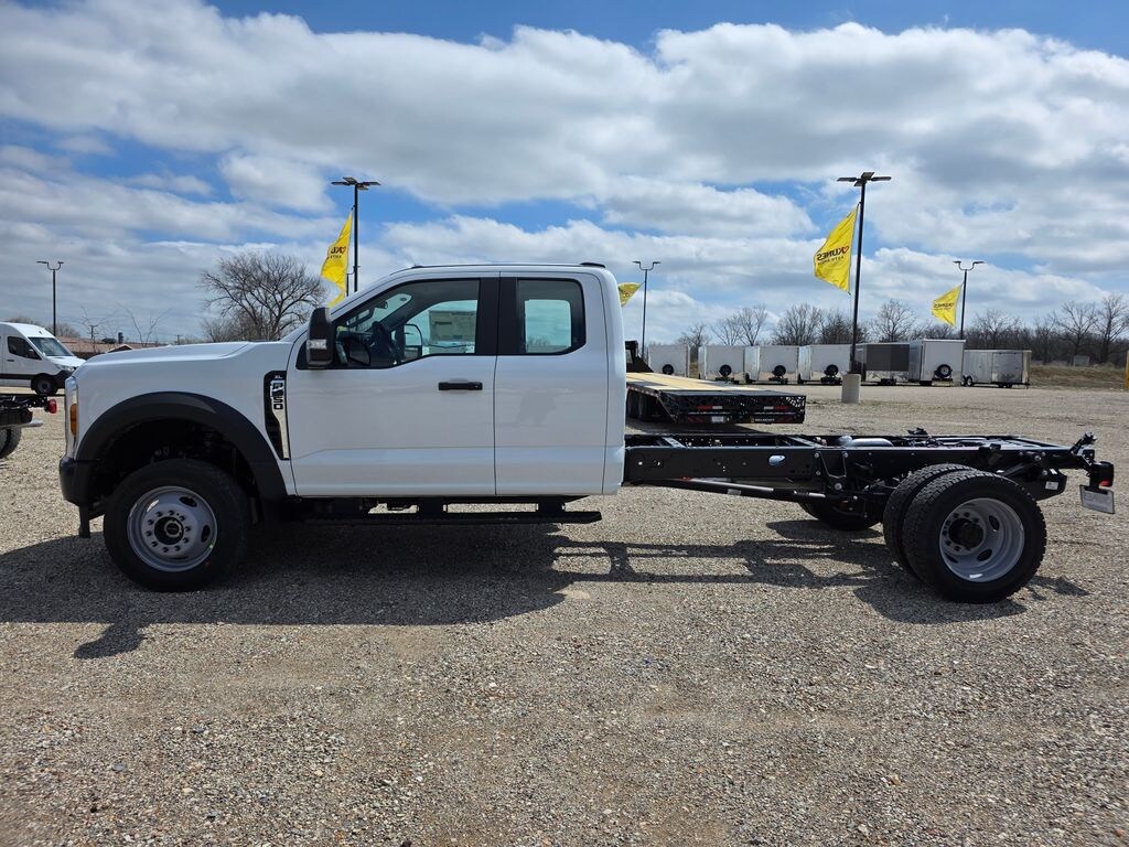 New 2026 Ford F-450 Chassis XL DRW Truck Super Cab