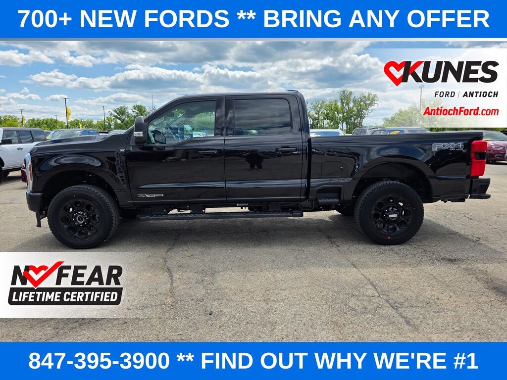 New 2026 Ford F-350 XLT Truck Crew Cab