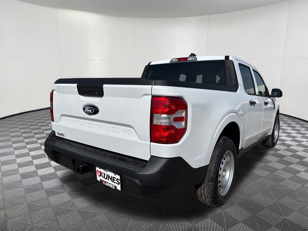 2025 Ford Maverick XL photo 3