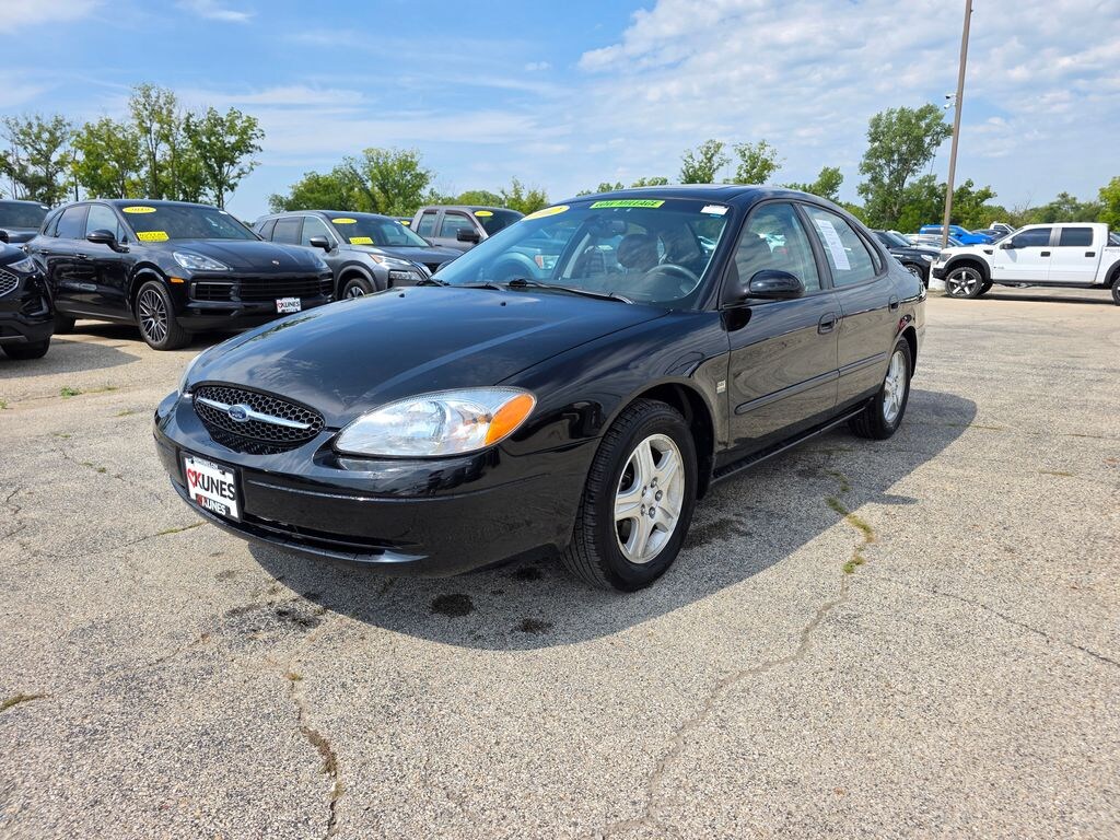 Used 2002 Ford Taurus Sedan