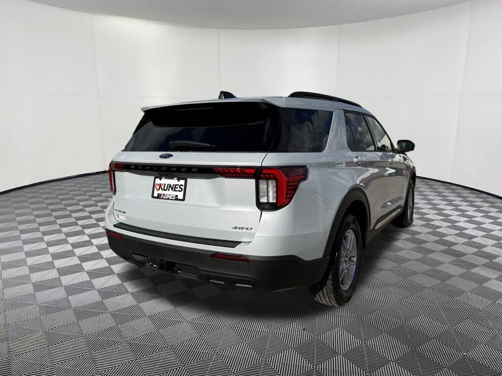 New 2025 Ford Explorer Active SUV