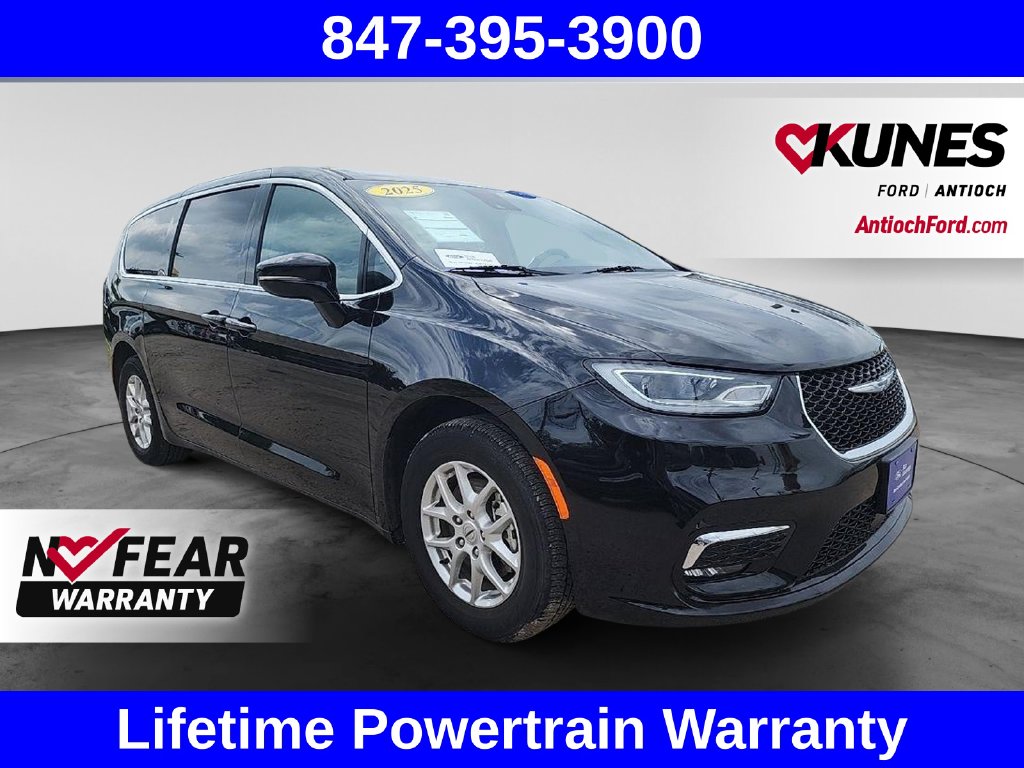  Chrysler Pacifica