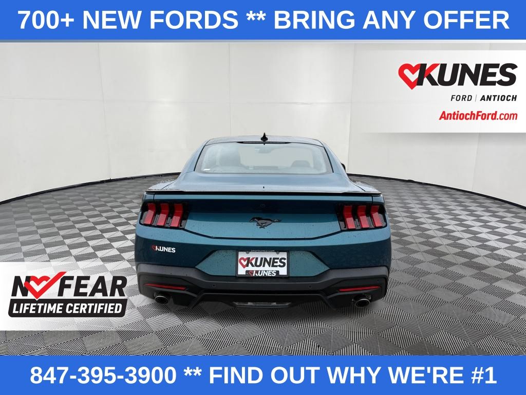 2026 Ford Mustang EcoBoost photo 4