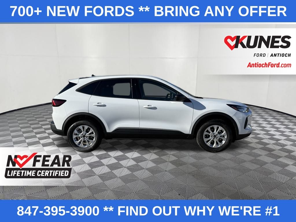 2026 Ford Escape Active photo 2