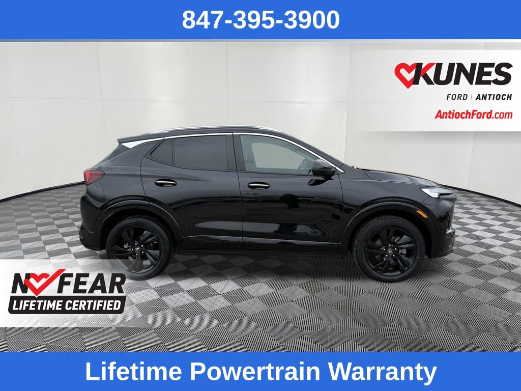 2024 Buick Encore GX Sport Touring photo 2