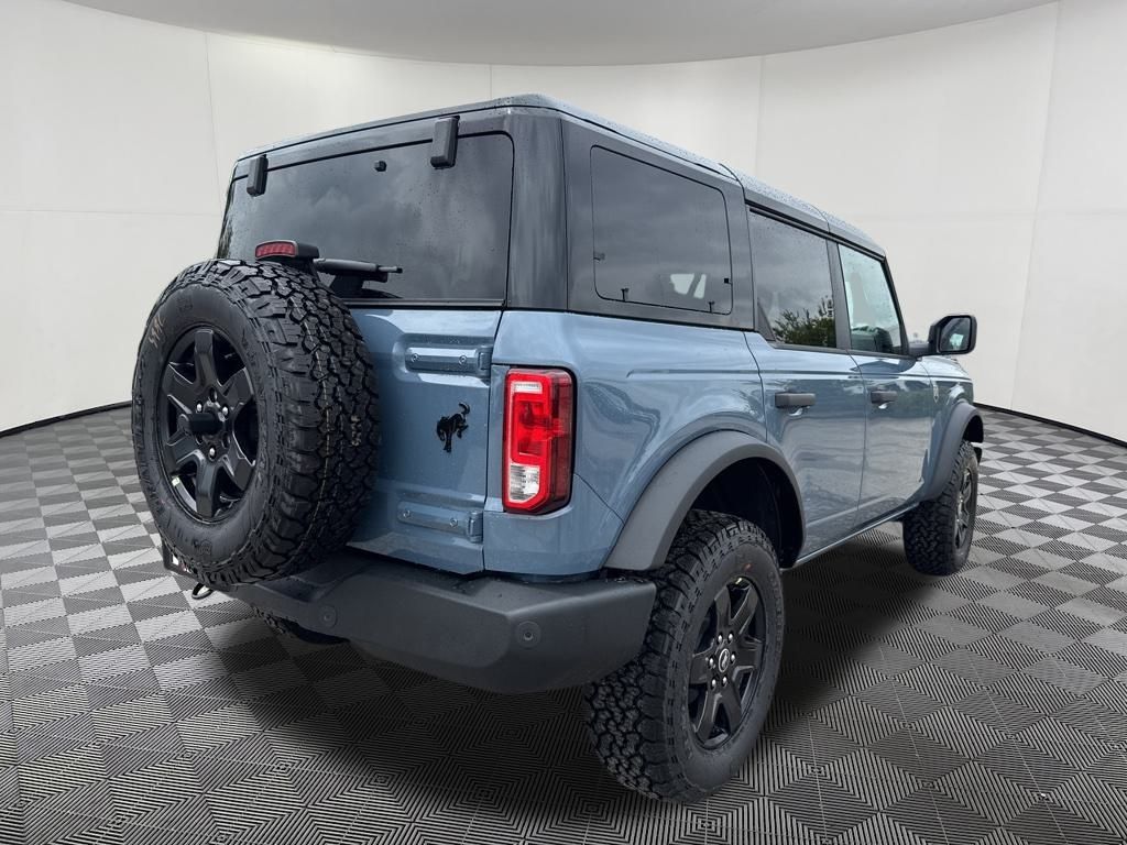 2025 Ford Bronco Big Bend photo 3