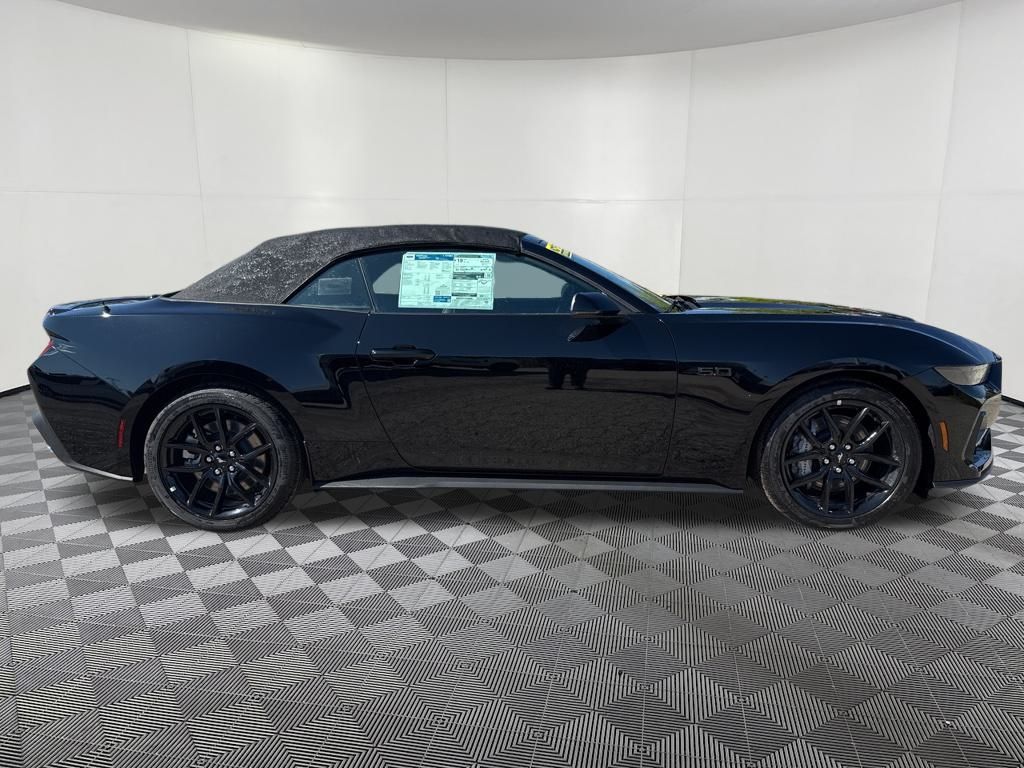 2025 Ford Mustang GT Premium Convertible photo 2