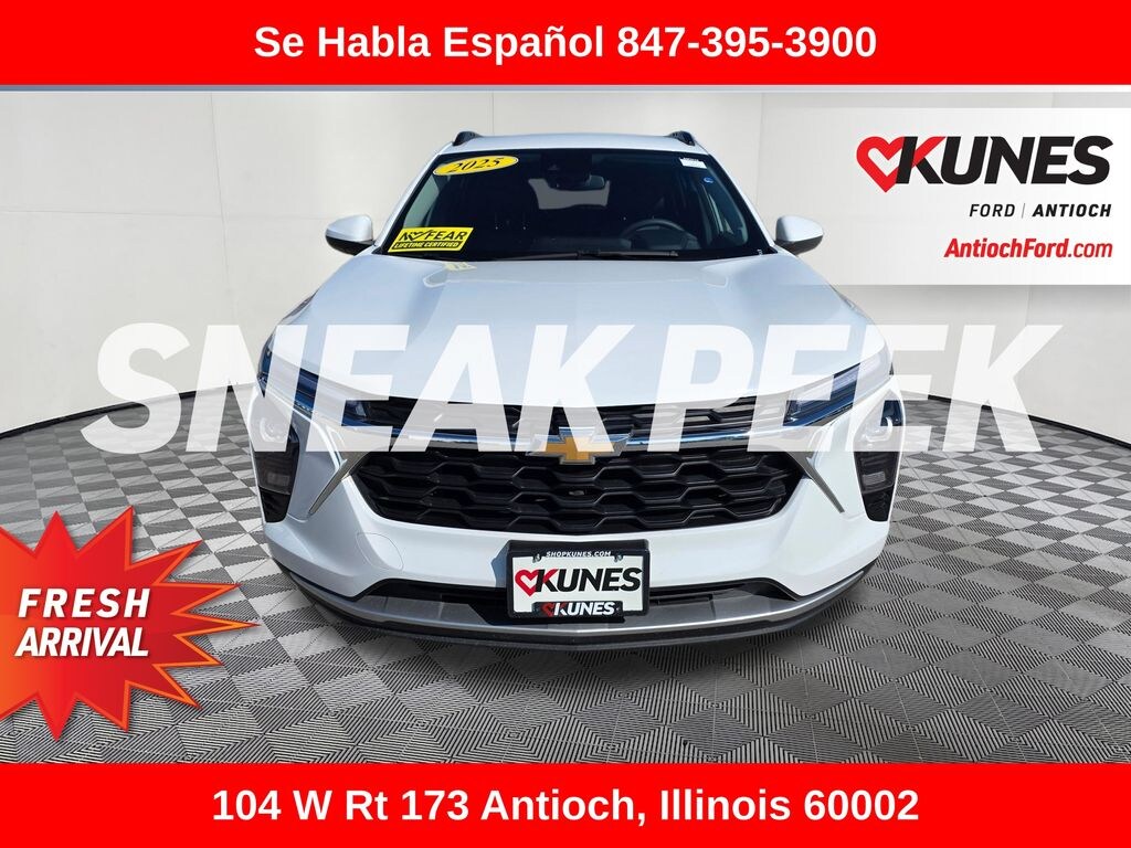 Used 2025 Chevrolet Trax LT SUV