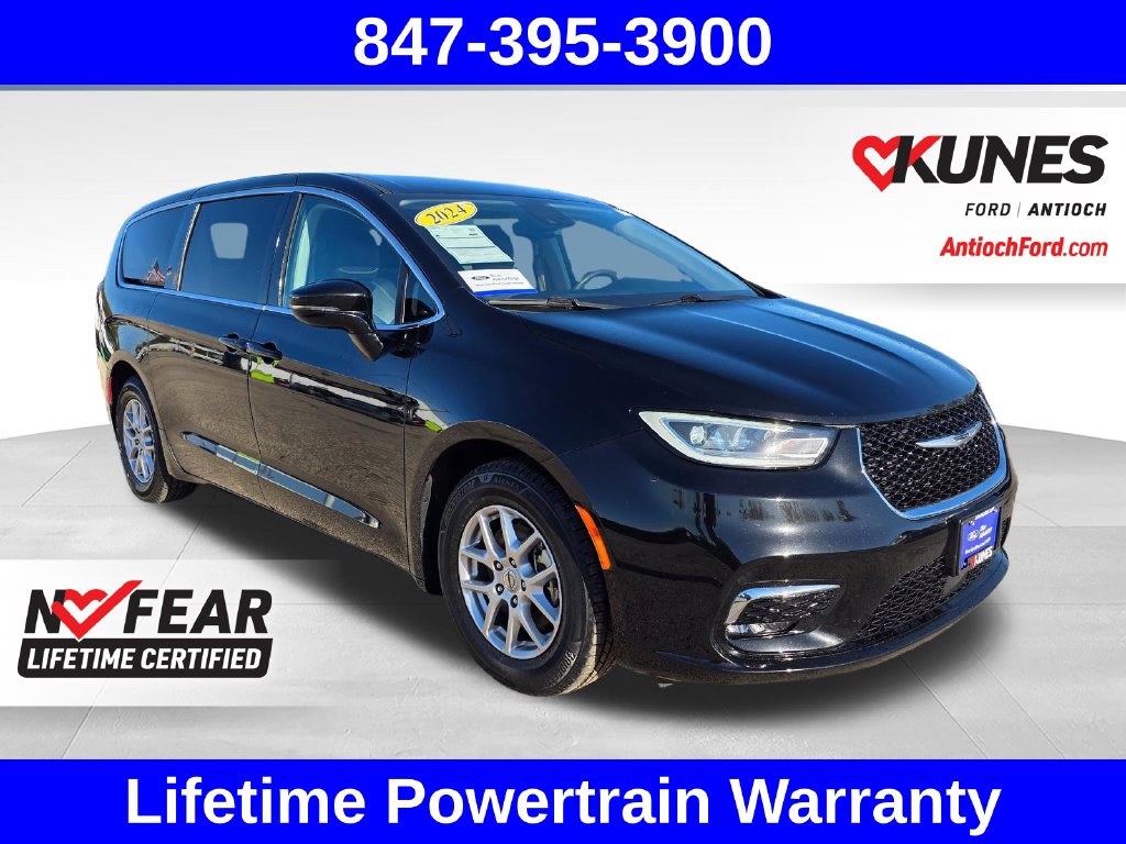 2024 Chrysler Pacifica